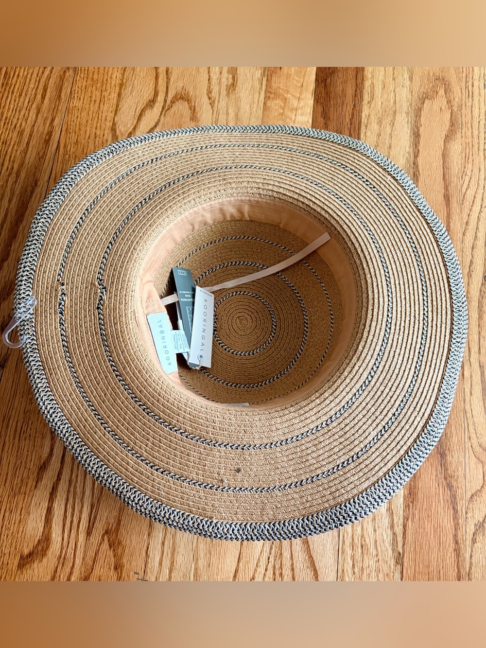 NWT Wide Brim Straw Sun SPF Hat with Black Accent Stitching - Kooringal - Picture 3 of 5